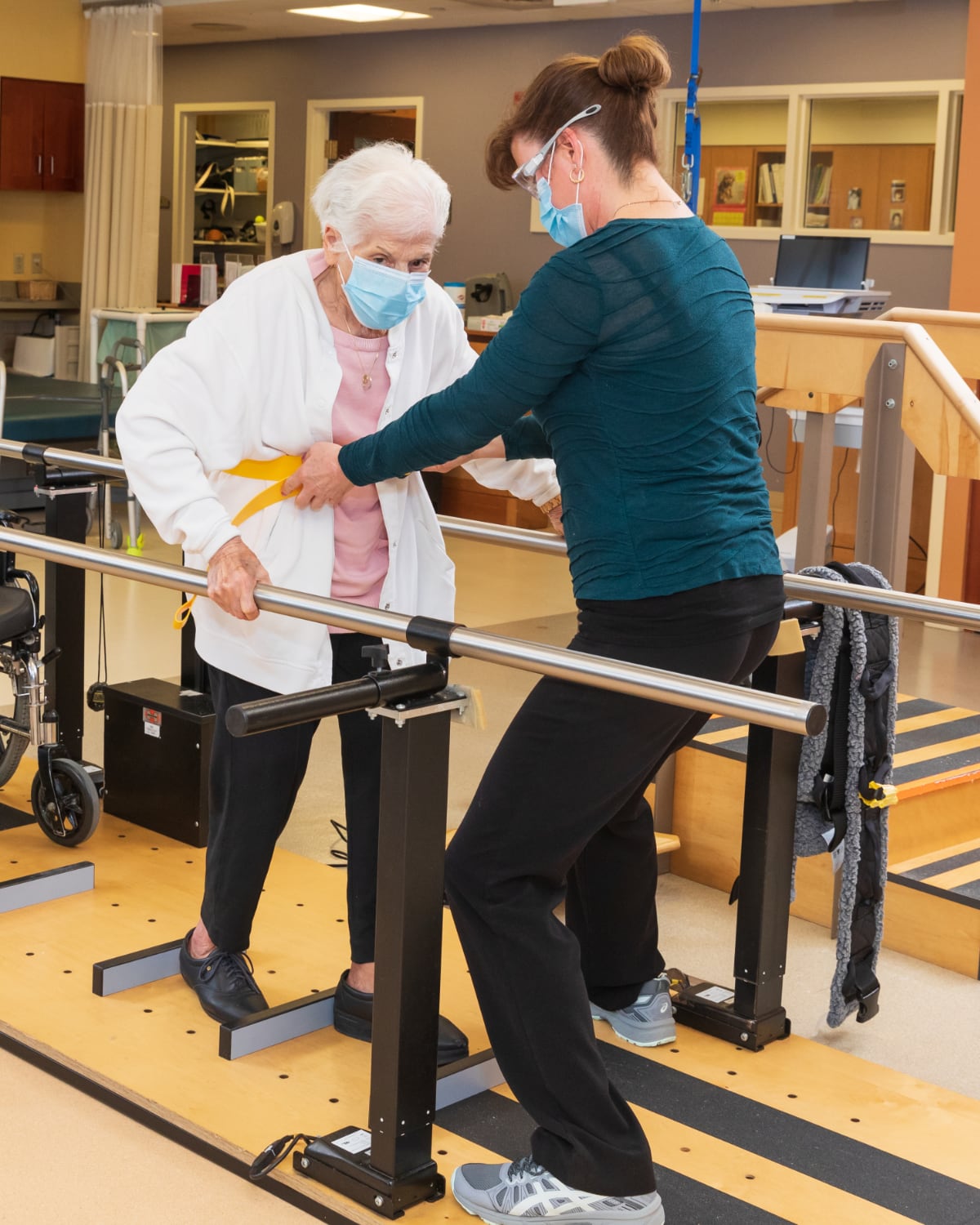 SHORT-TERM CARE, POST-OPERATIVE CARE OR MEDICAL REHABILITATION